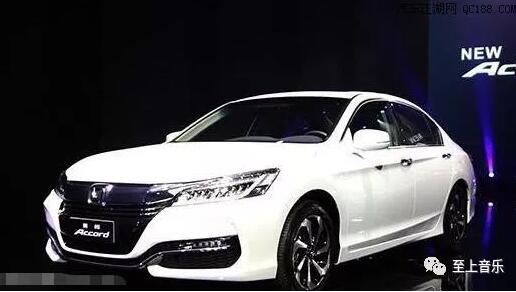 汽車音響|簡單好聲音！本田雅閣升級歌劇世家F77，二分頻改出三分頻的效果