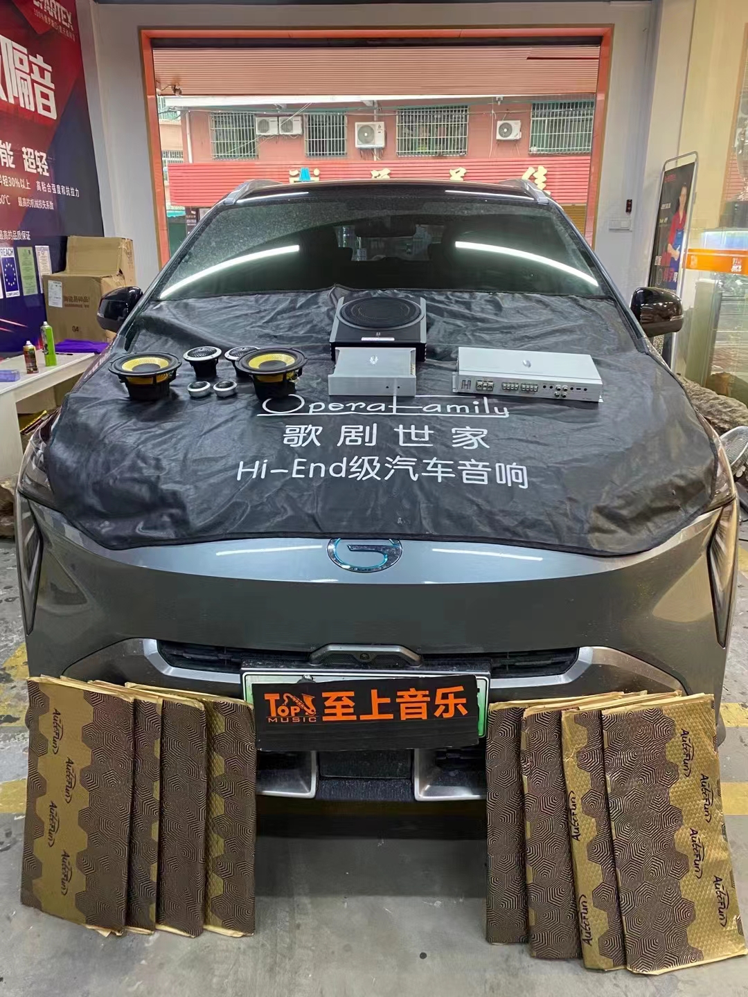 原配喇叭太難聽！特斯拉Model Y個性...