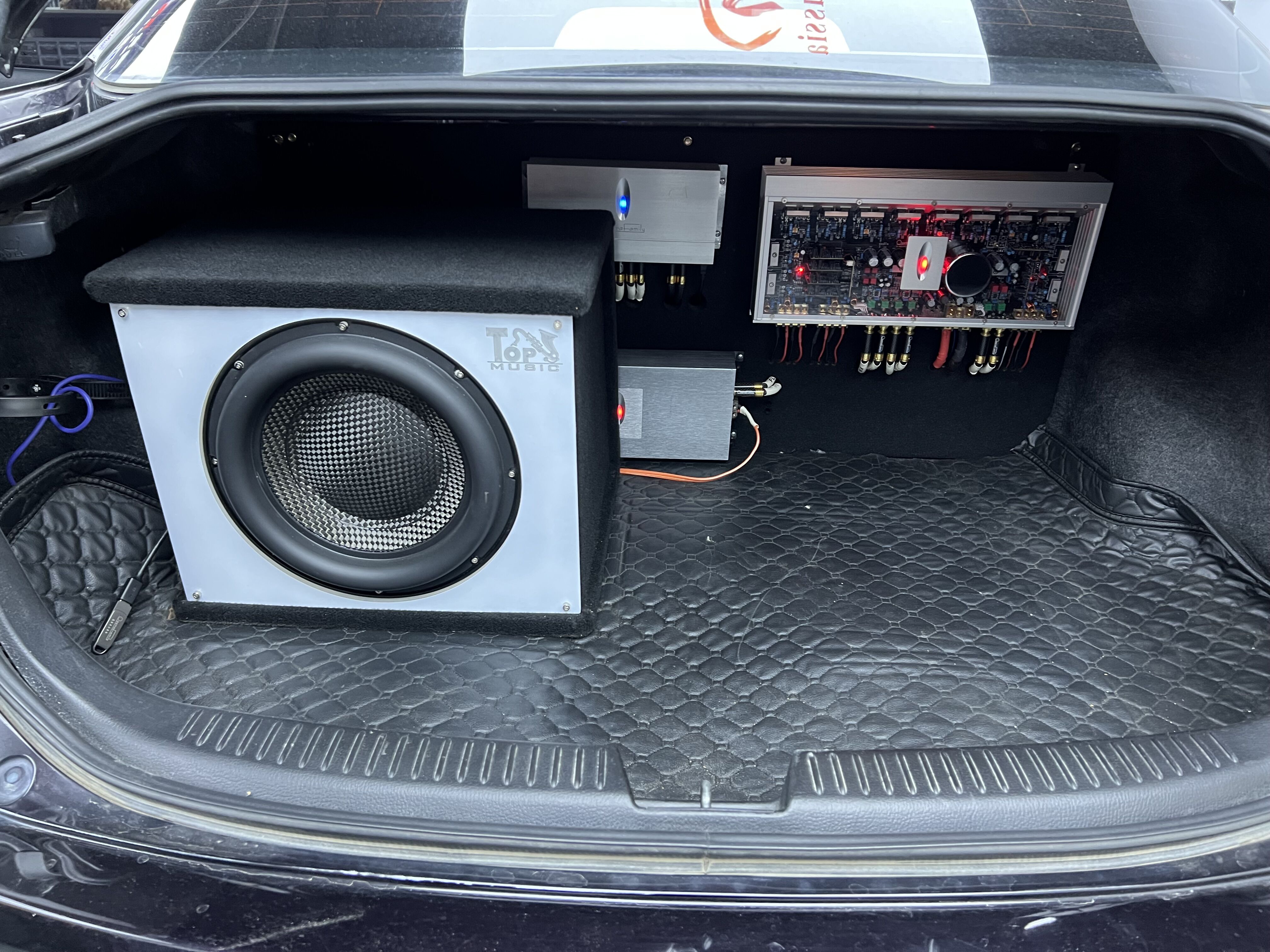 馬自達(dá)6音響升級(jí)歌劇世家 能聽(tīng)能炸表現(xiàn)全能！