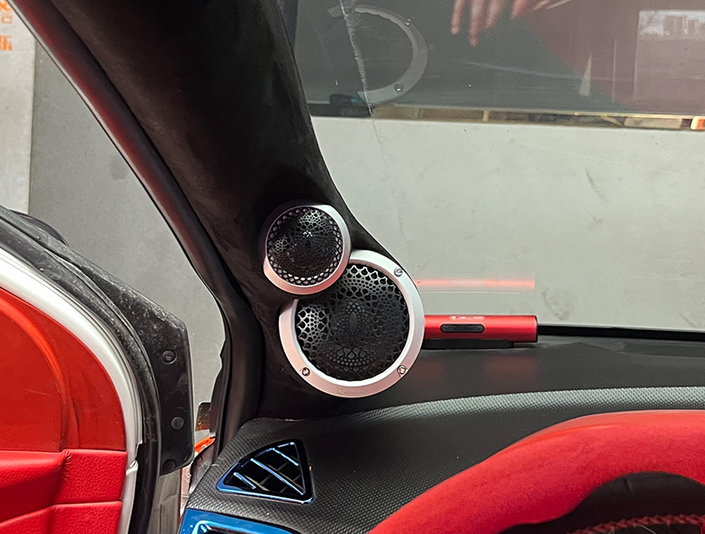 改出個性，改出效果！現(xiàn)代瑞納玩起音響來不...