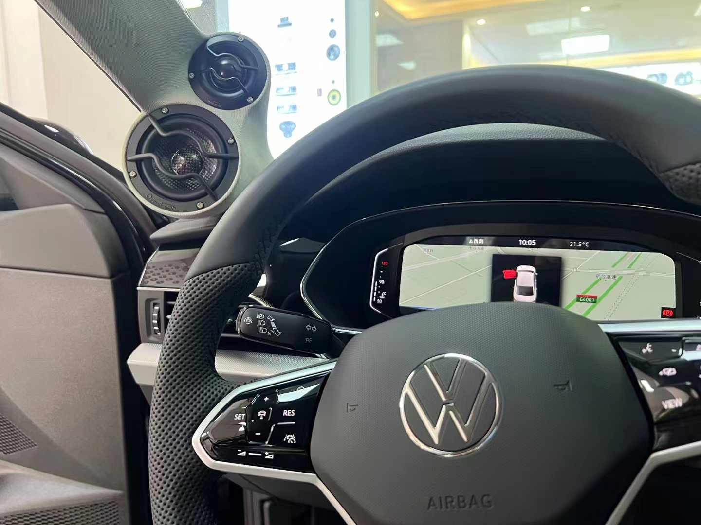 大眾帕薩特升級(jí)歌劇世家發(fā)燒系統(tǒng)，讓每段旋律都觸動(dòng)心弦