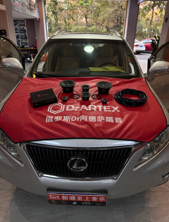 雷克薩斯RX300音響升級，為愛車增添音樂魅力