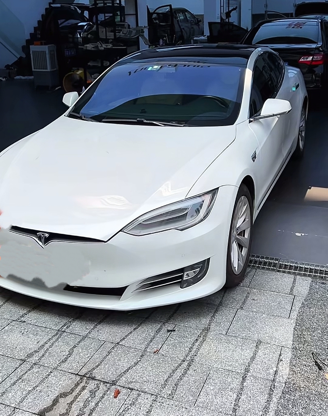 特斯拉model S音響升級，聽音樂超有feel！