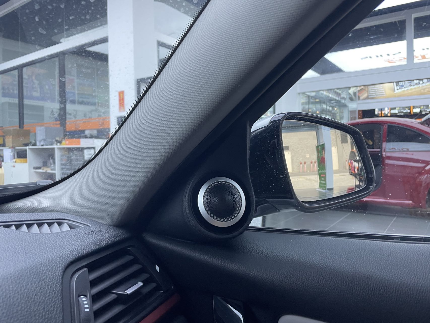 1733726941137366.jpg 1733726941137366.jpg